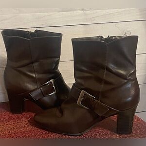 Ladies Brown Boots